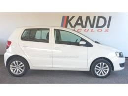 VOLKSWAGEN - FOX - 2013/2014 - Branca - R$ 38.900,00