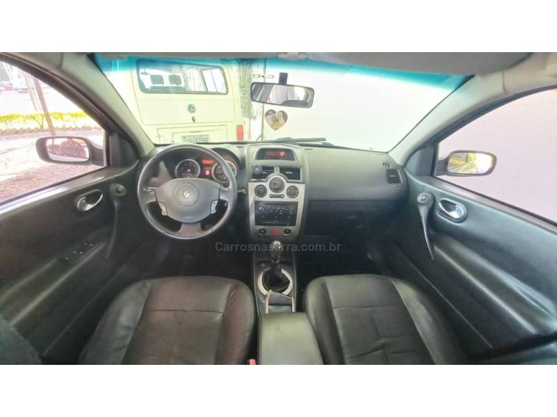 RENAULT - MÉGANE - 2007/2007 - Branca - R$ 20.900,00
