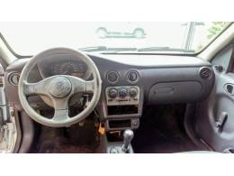 CHEVROLET - CELTA - 2005/2006 - Prata - R$ 17.900,00