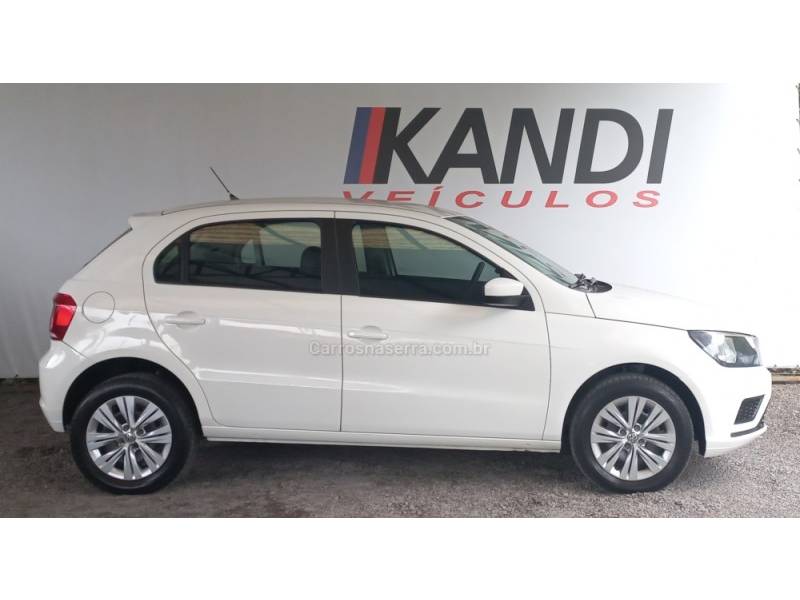 VOLKSWAGEN - GOL - 2019/2020 - Branca - R$ 49.900,00