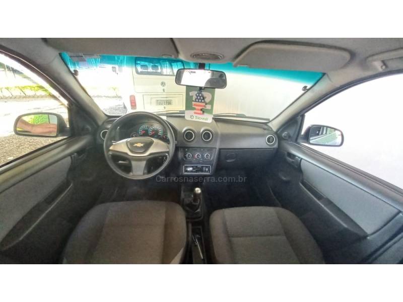 CHEVROLET - CELTA - 2011/2012 - Prata - R$ 29.500,00