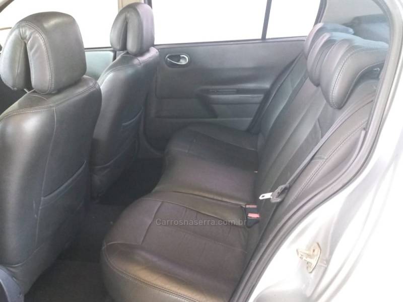 RENAULT - MÉGANE - 2007/2007 - Branca - R$ 20.900,00