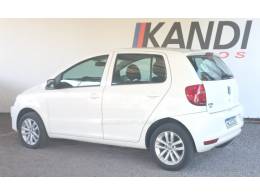 VOLKSWAGEN - FOX - 2013/2014 - Branca - R$ 38.900,00
