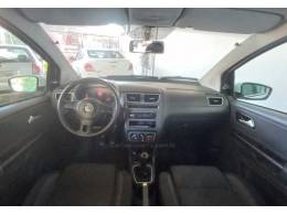 VOLKSWAGEN - FOX - 2013/2014 - Branca - R$ 38.900,00