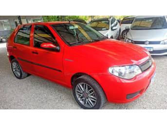 FIAT - PALIO - 2008/2008 - Vermelha - R$ 26.500,00