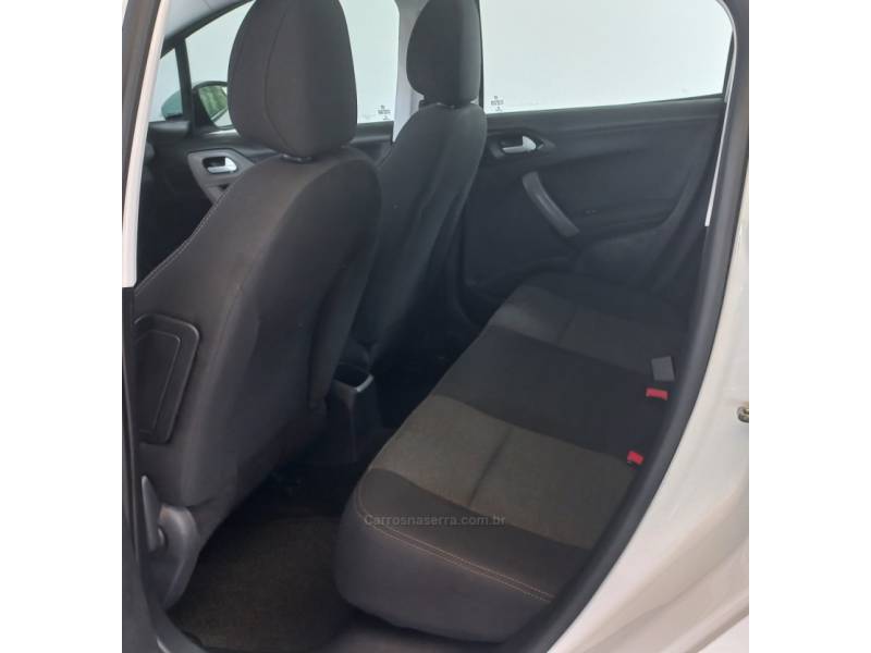 PEUGEOT - 208 - 2018/2018 - Branca - R$ 52.000,00