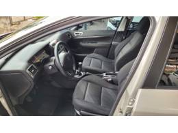 PEUGEOT - 307 - 2009/2010 - Prata - R$ 27.900,00