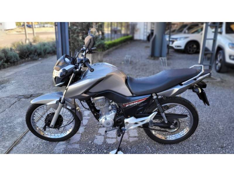 HONDA - CG 160 - 2015/2016 - Prata - R$ 12.900,00