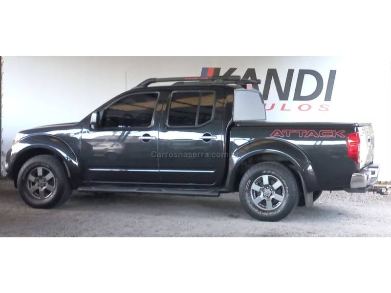 NISSAN - FRONTIER - 2015/2015 - Preta - R$ 97.900,00