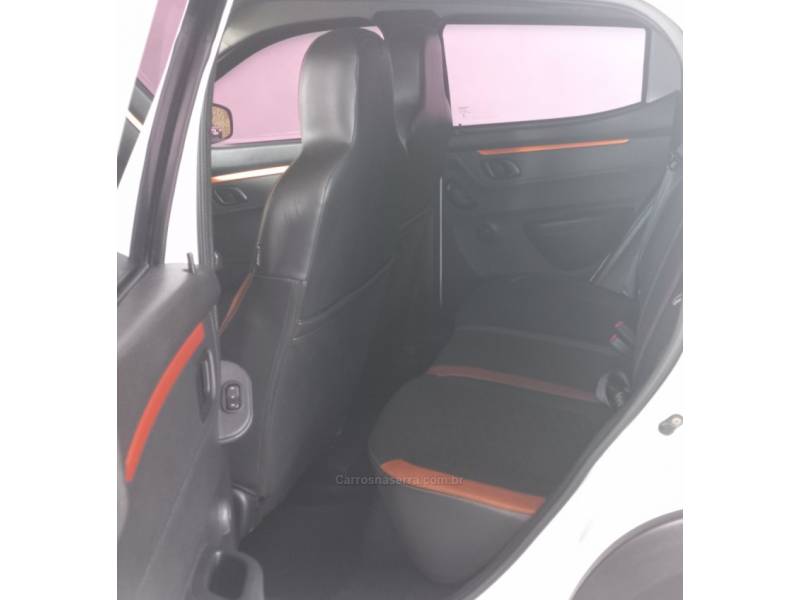 RENAULT - KWID - 2019/2020 - Branca - R$ 47.900,00