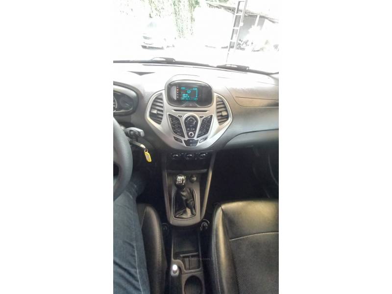 FORD - KA - 2015/2016 - Vermelha - R$ 41.900,00