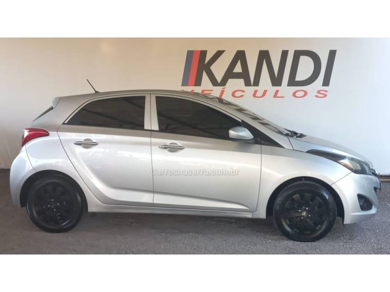HYUNDAI - HB20 - 2014/2014 - Prata - R$ 42.000,00