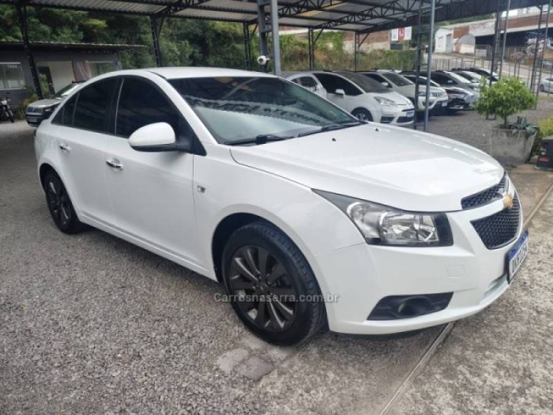 CHEVROLET - CRUZE - 2014/2014 - Branca - R$ 61.900,00
