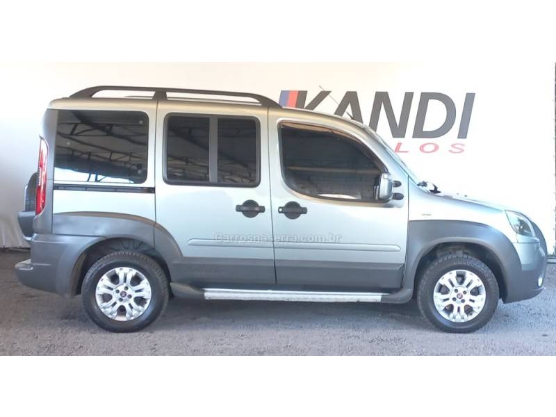 FIAT - DOBLÓ - 2010/2010 - Cinza - R$ 43.900,00
