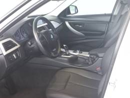 BMW - 320I - 2013/2014 - Branca - R$ 92.500,00
