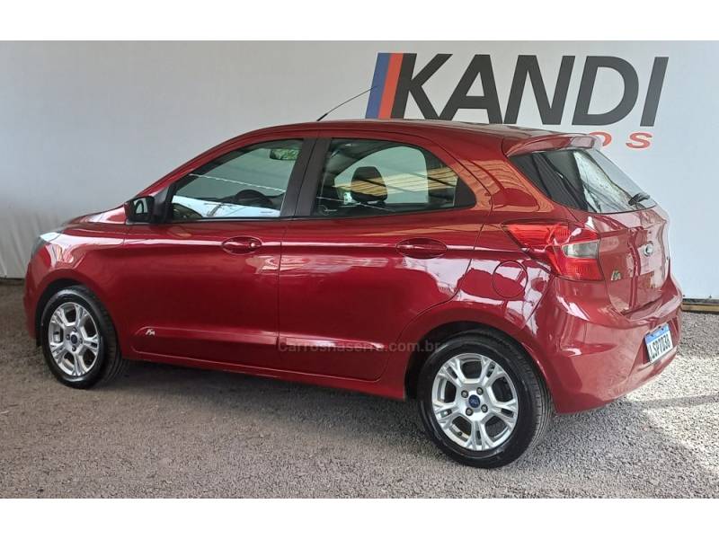 FORD - KA - 2015/2016 - Vermelha - R$ 41.900,00
