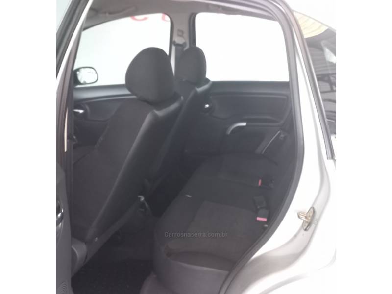 CITROËN - C3 - 2007/2007 - Prata - R$ 21.900,00