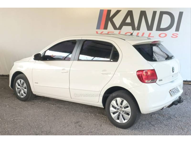 VOLKSWAGEN - GOL - 2012/2013 - Branca - R$ 37.900,00