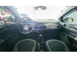CHEVROLET - ONIX - 2014/2014 - Branca - R$ 37.900,00