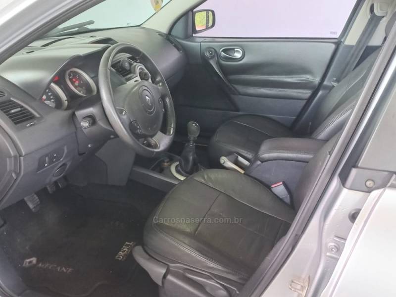 RENAULT - MÉGANE - 2007/2007 - Branca - R$ 20.900,00