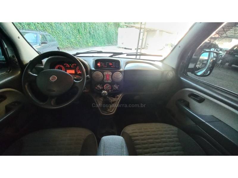 FIAT - DOBLÓ - 2010/2010 - Cinza - R$ 43.900,00