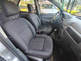 RENAULT - LOGAN - 2011/2011 - Prata - R$ 25.000,00